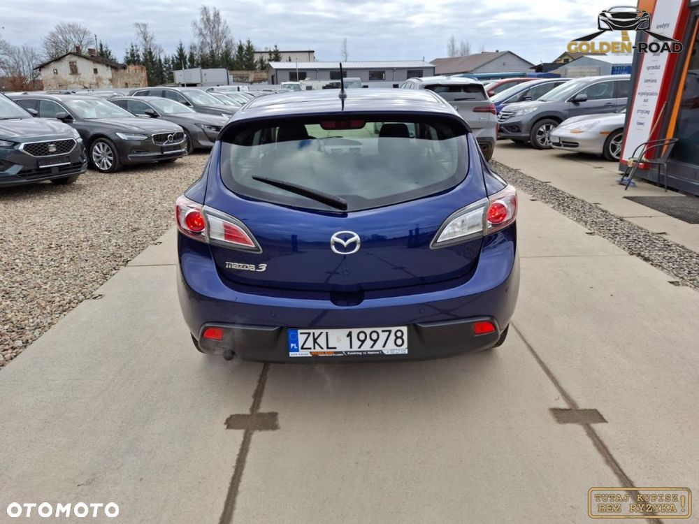 Mazda 3 - 7