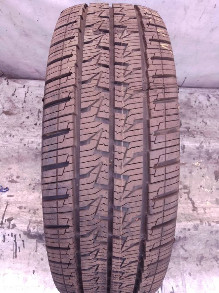 Continental VanContact Camper 225/75 R16CP 118R 2025 - 1