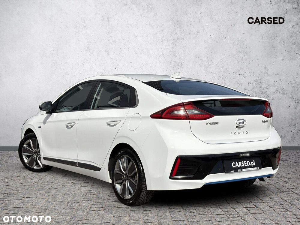 Hyundai IONIQ Hybrid Premium - 5