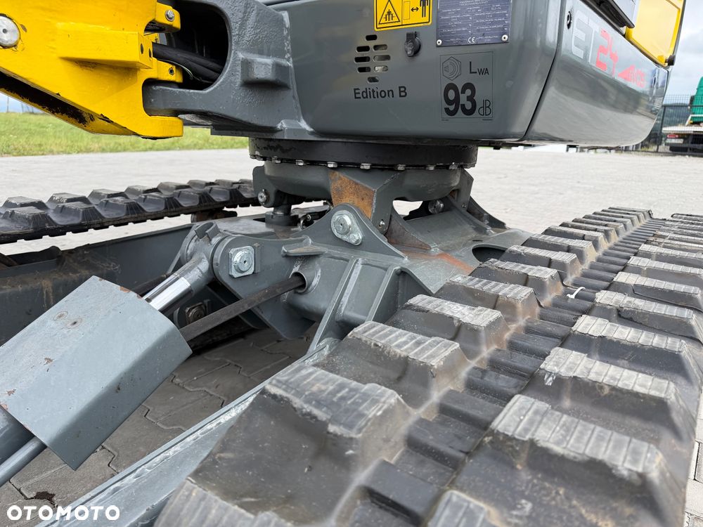 Wacker Neuson Et24 - 9