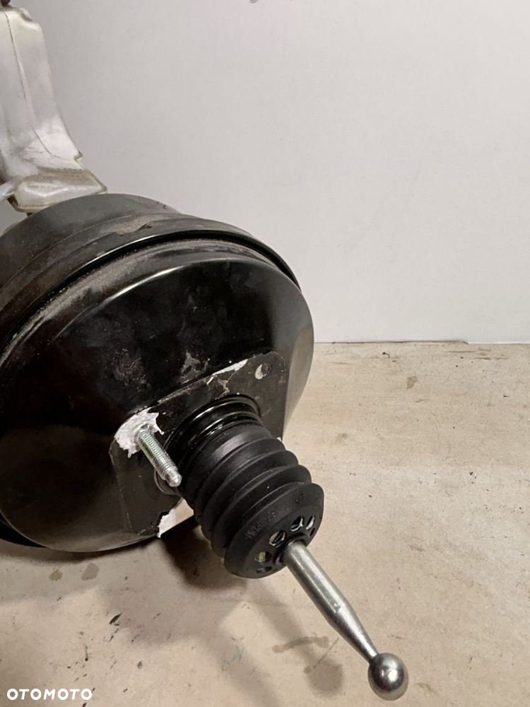 SERWO POMPA HAMULCOWA VW GOLF SEAT SKODA AUDI  5Q2 614 105 AR - 3