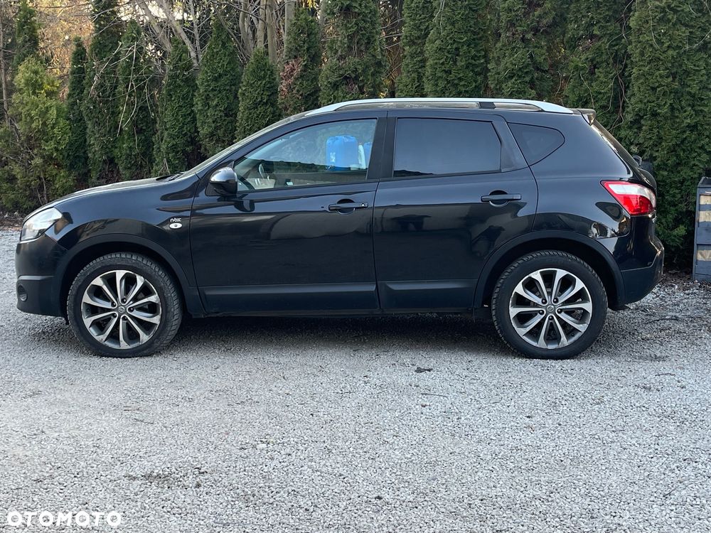 Nissan Qashqai 2.0 dCi DPF tekna - 4