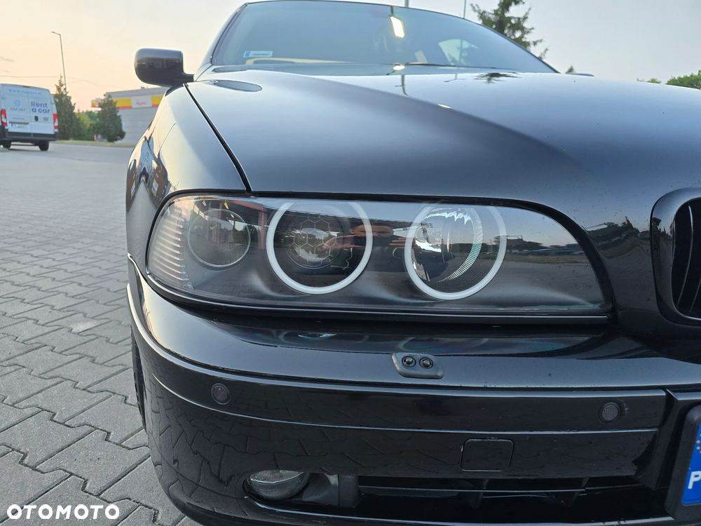 BMW Seria 5 - 10