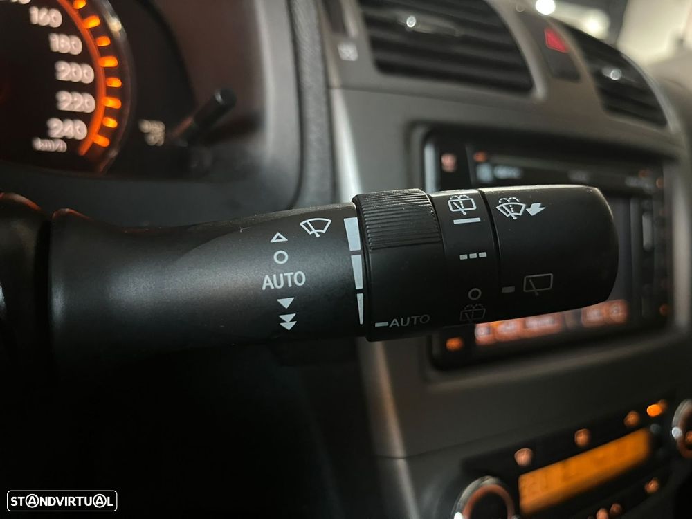 Toyota Avensis SW - 22