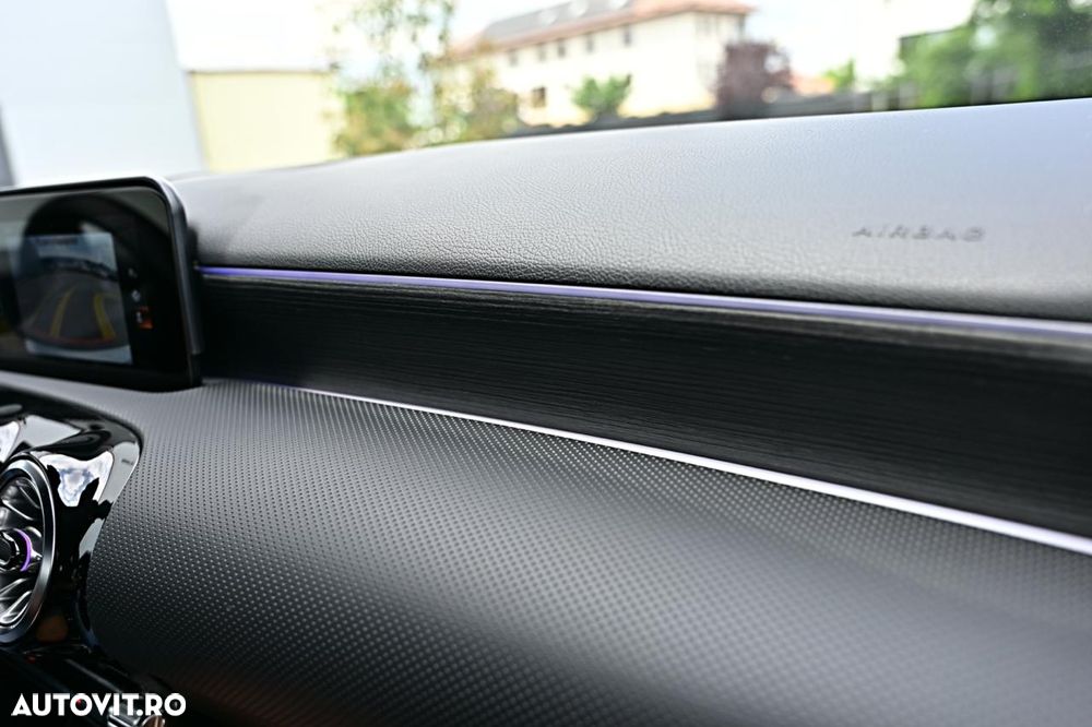 Mercedes-Benz A 200 d Sedan Edition 2021 - 38