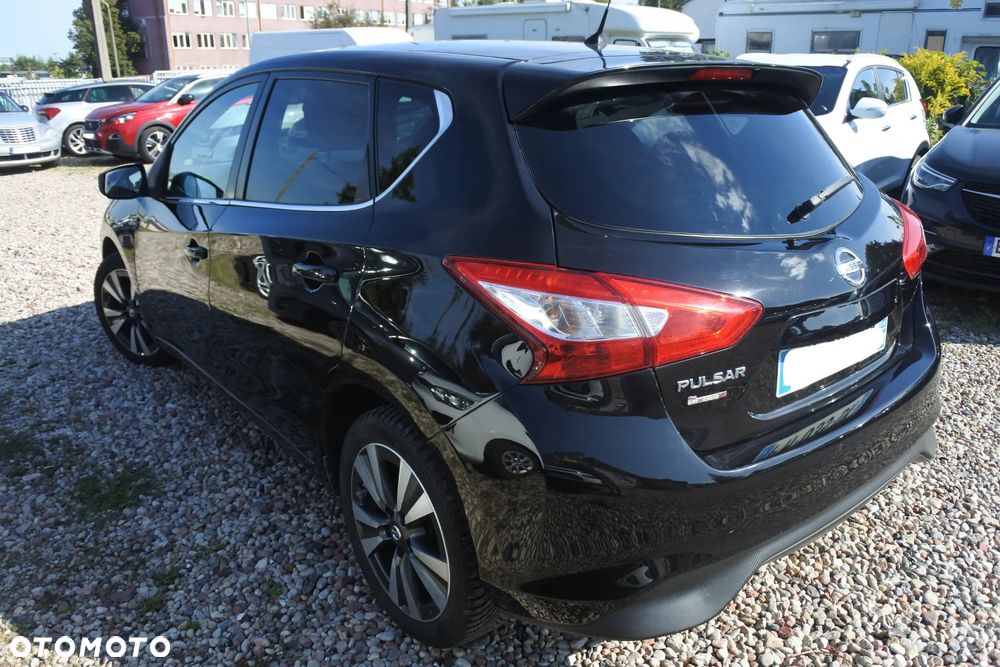 Nissan Pulsar 1.2 DIG-T Tekna EU6 - 3