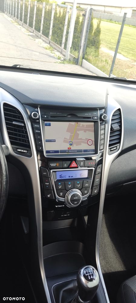 Hyundai i30 i30cw 1.4 Fifa World Cup Edition - 15