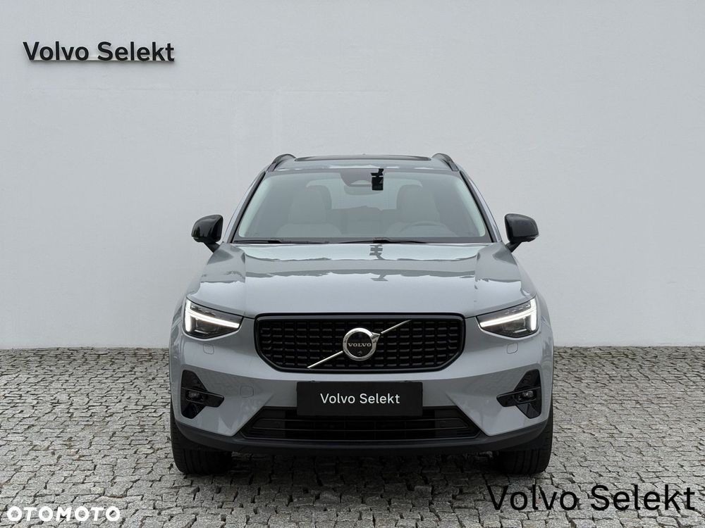 Volvo XC 40 - 3