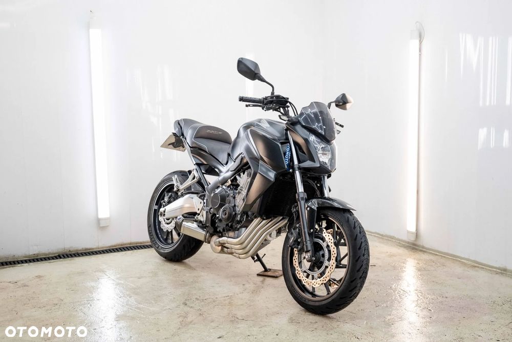 Honda CB - 4