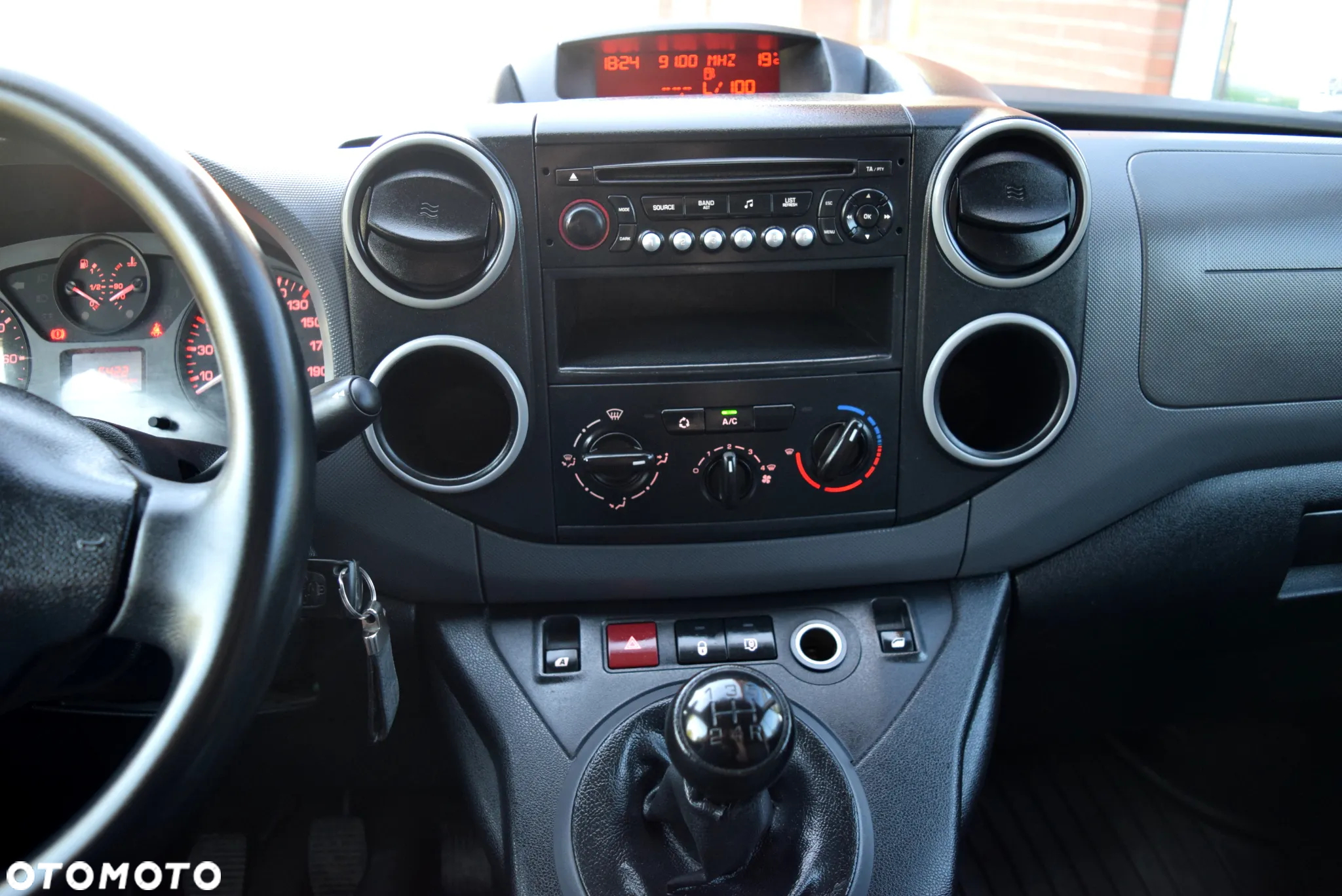 Peugeot Partner 1.6 HDi Trendy - 18