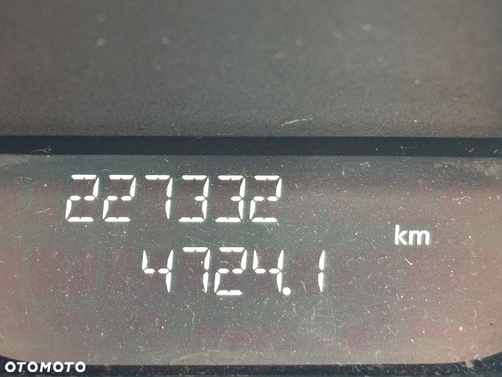 Renault Trafic - 15