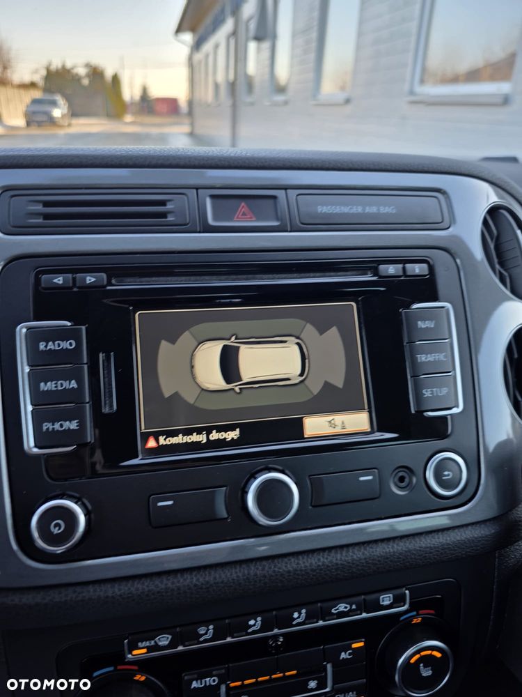 Volkswagen Tiguan 2.0 TDI DPF 4Motion DSG Track & Field - 32