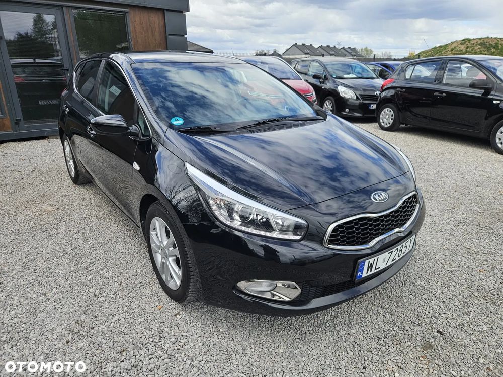 Kia Ceed 1.4 CVVT Dream Team Edition - 9