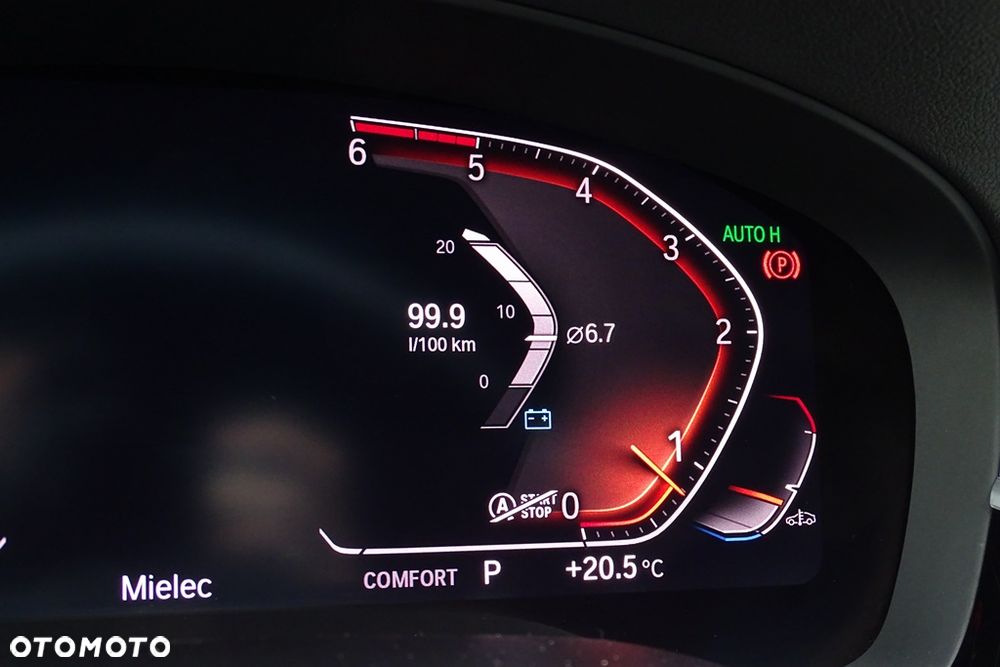 BMW Seria 5 520d xDrive MHEV Sport Line sport - 33