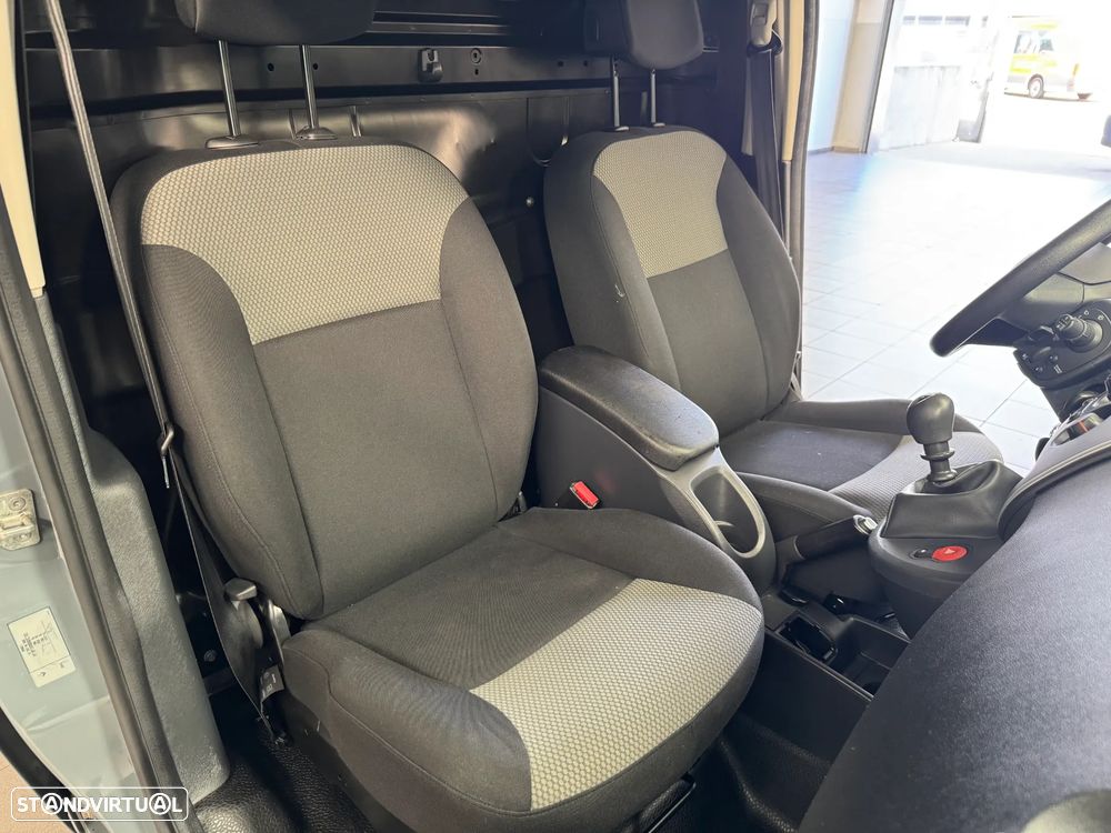 Renault Kangoo 1.5 dci 2L - 19
