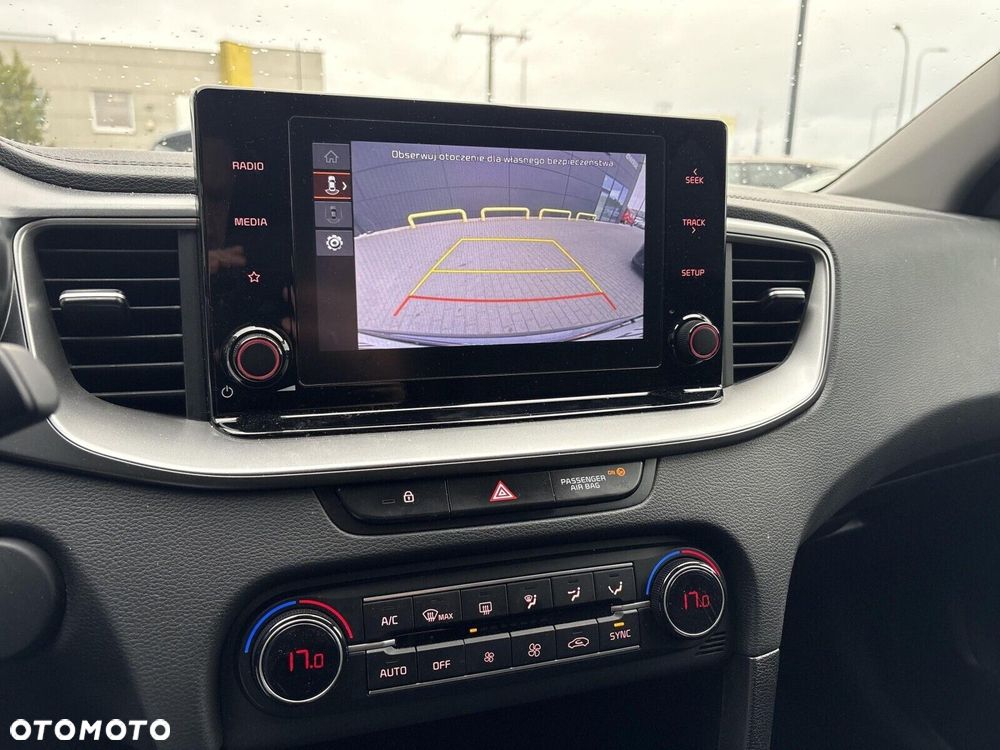 Kia XCeed 1.5 T-GDI M DCT - 12