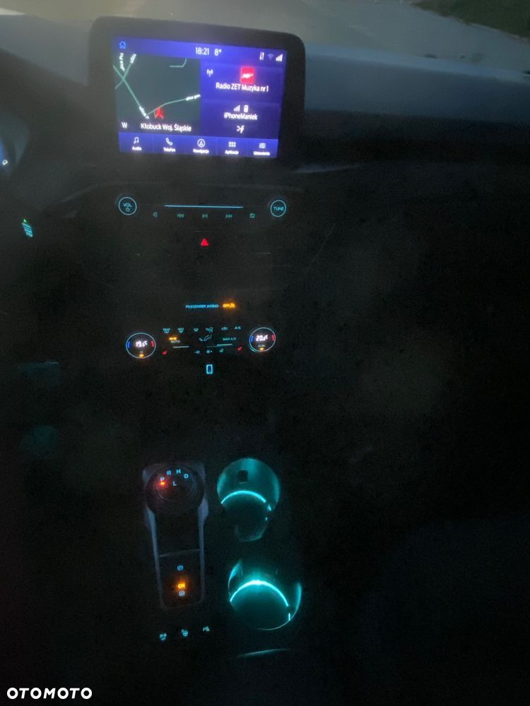 Ford Kuga - 17