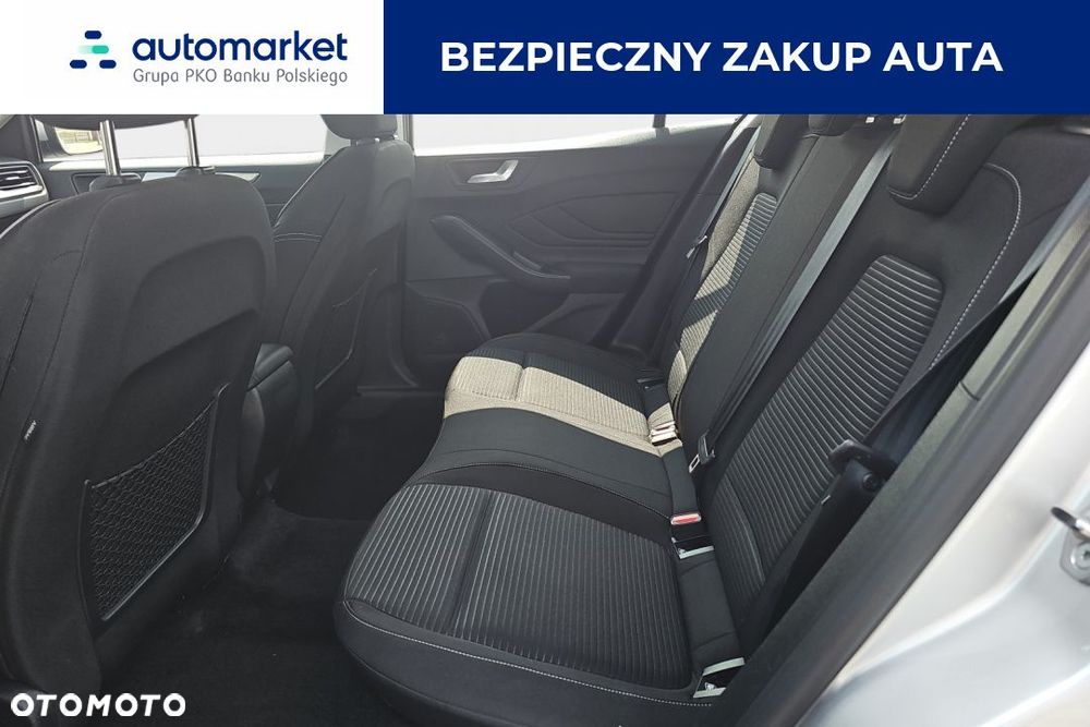 Ford Focus 1.0 EcoBoost mHEV Titanium - 12