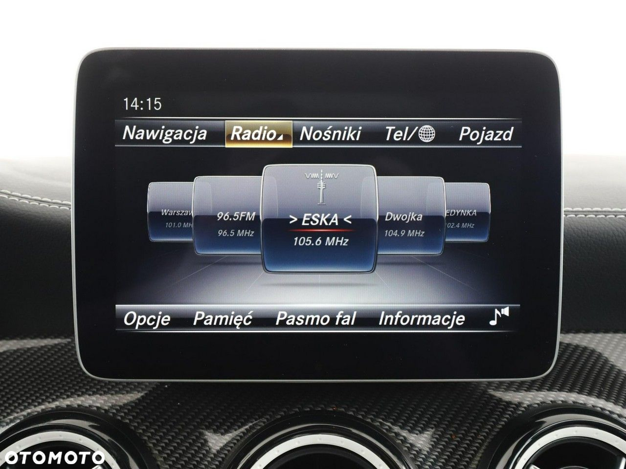 Mercedes-Benz GLA 180 7G-DCT UrbanStyle Edition - 23