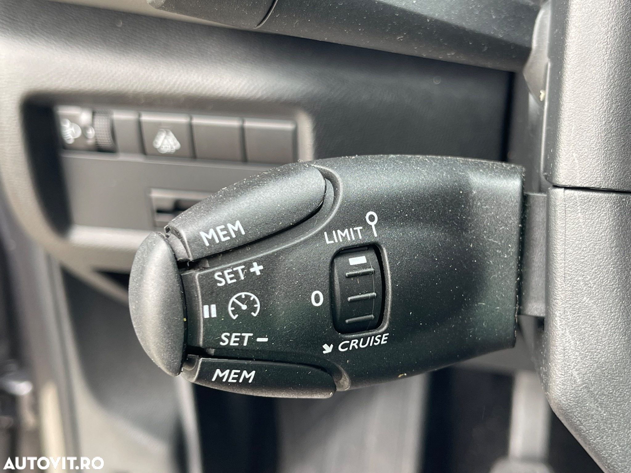 Citroën C5 Aircross 1.5 BlueHDi S&S BVM6 Live - 21