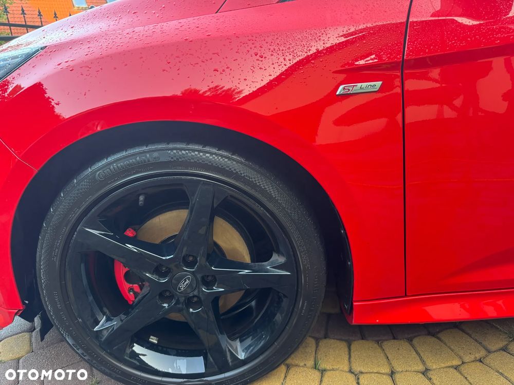 Ford Focus 1.5 EcoBoost ST-Line Red ASS - 4