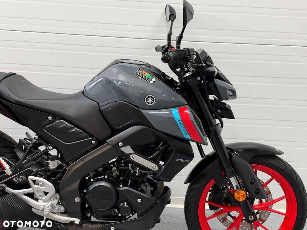 Yamaha MT - 17