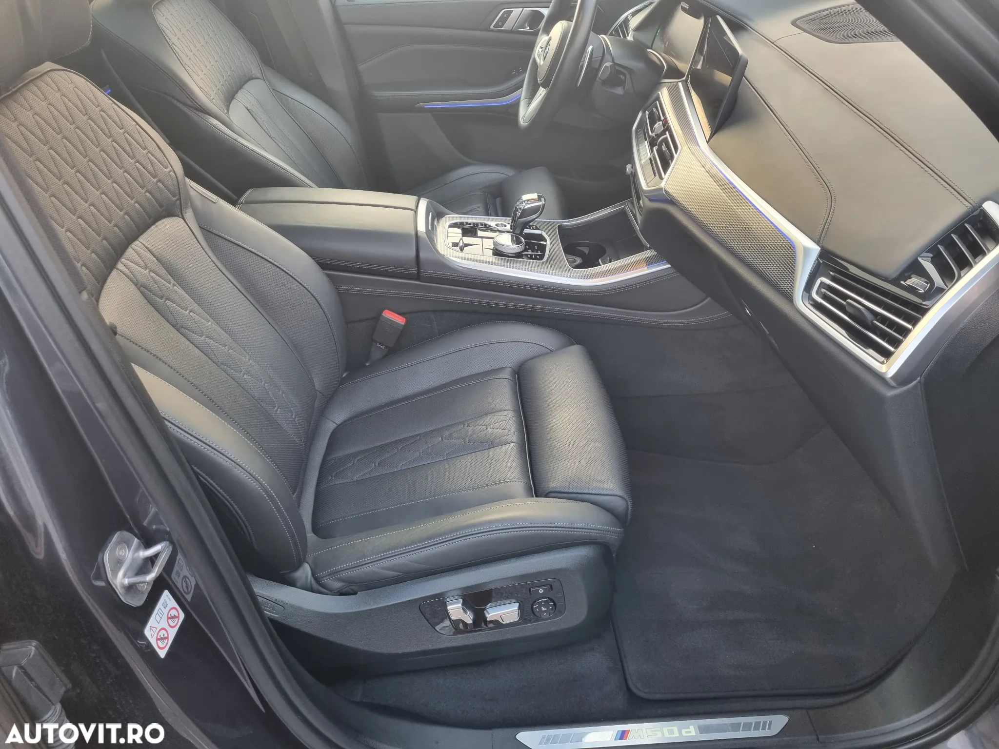 BMW X5 M M50d - 14