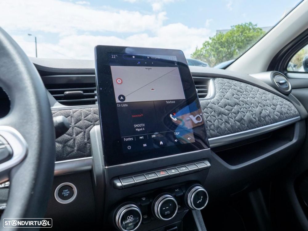 Renault Zoe (c/ Bateria) EV50 135hp Iconic - 32