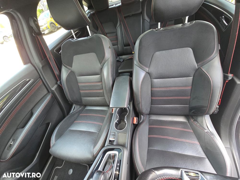 Renault Arkana MHEV 160 EDC RS Line - 22
