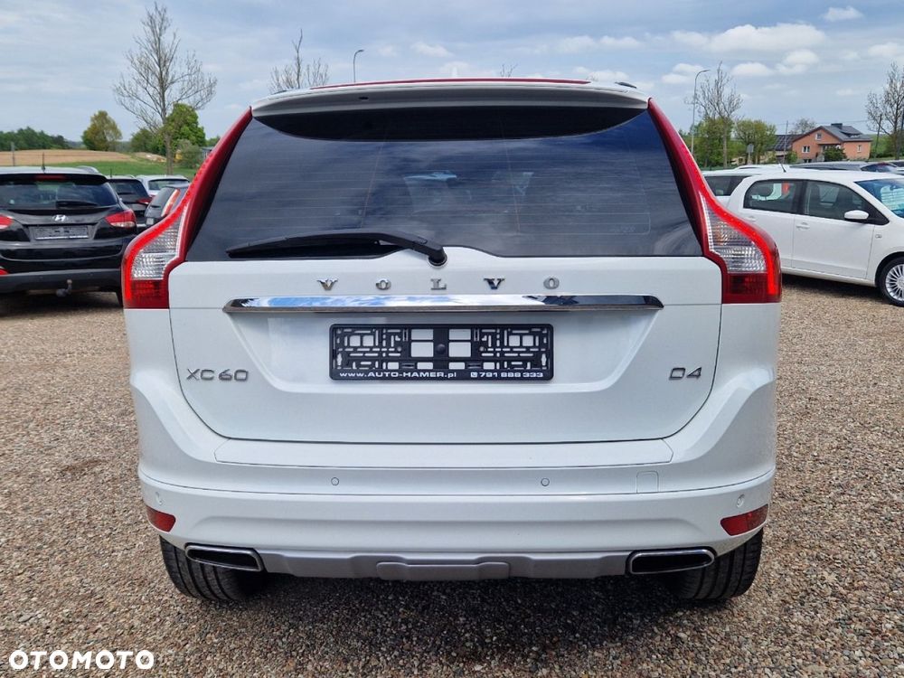 Volvo XC 60 D4 Momentum - 30