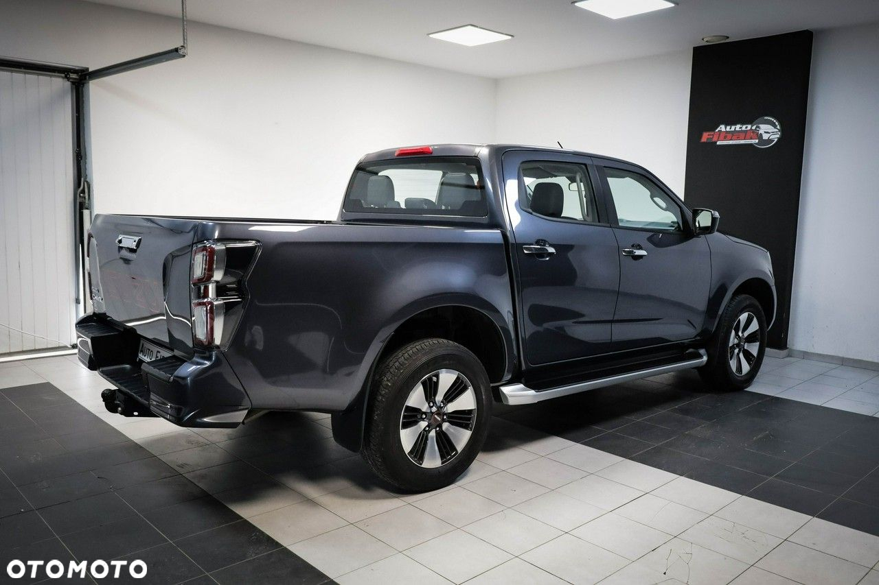 Isuzu D-Max - 8