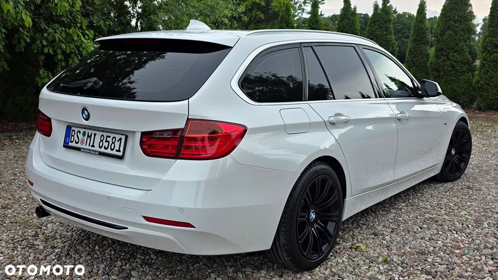 BMW Seria 3 318d Blue Performance Sport Line - 9