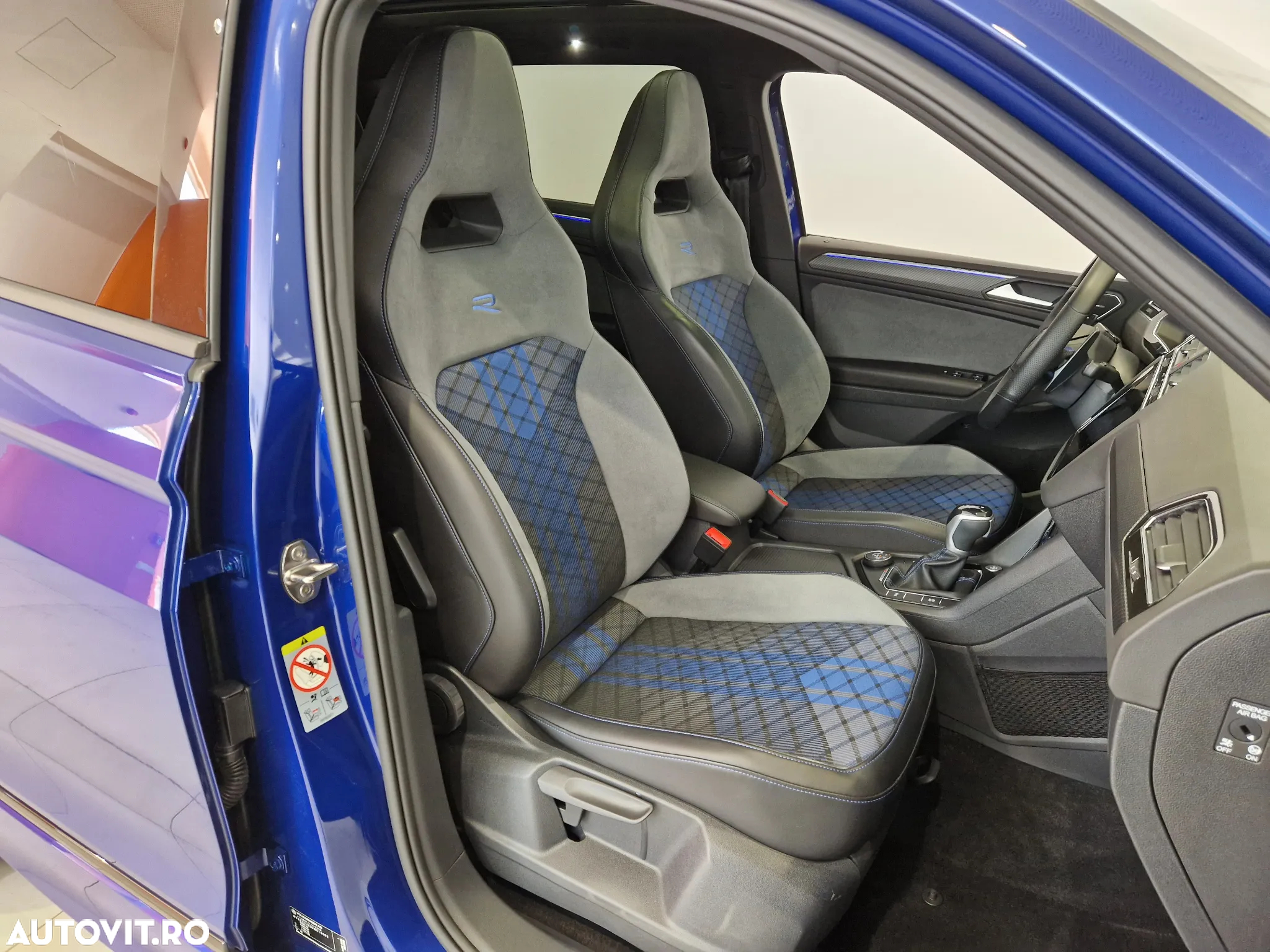 Volkswagen Tiguan 2.0 TSI OPF DSG 4Motion R - 13