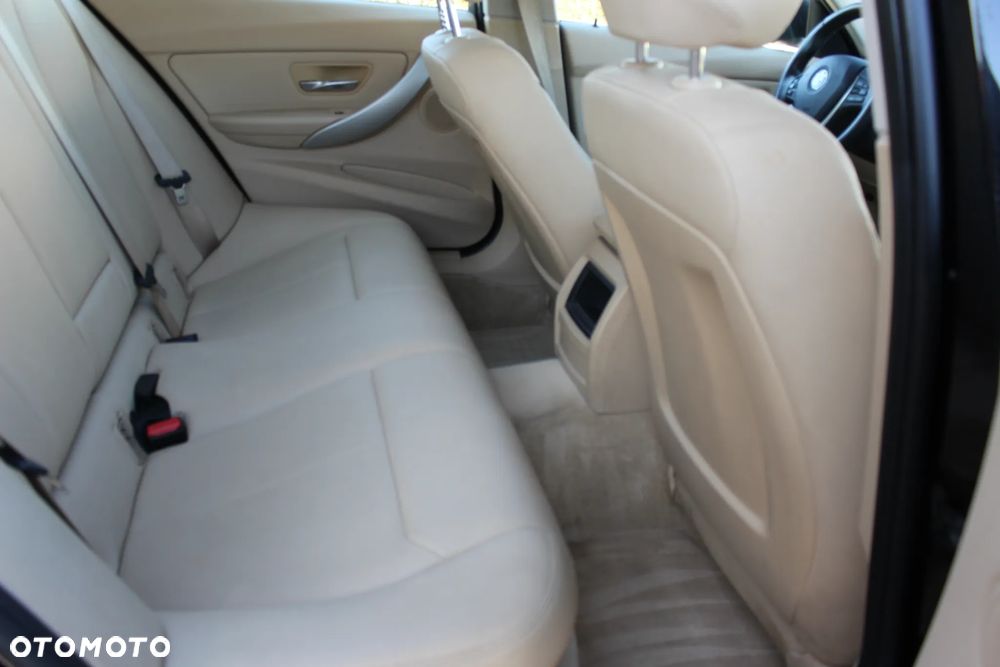 BMW Seria 3 - 10