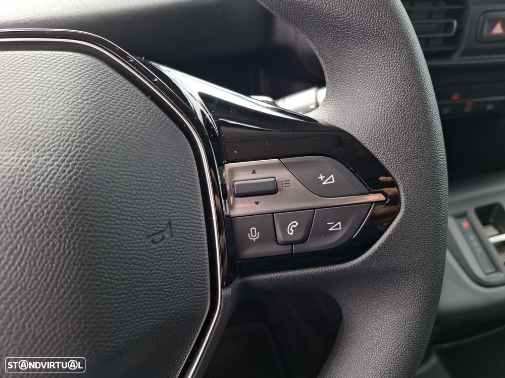 Peugeot Partner E-Partner Standard  50kwh - 16