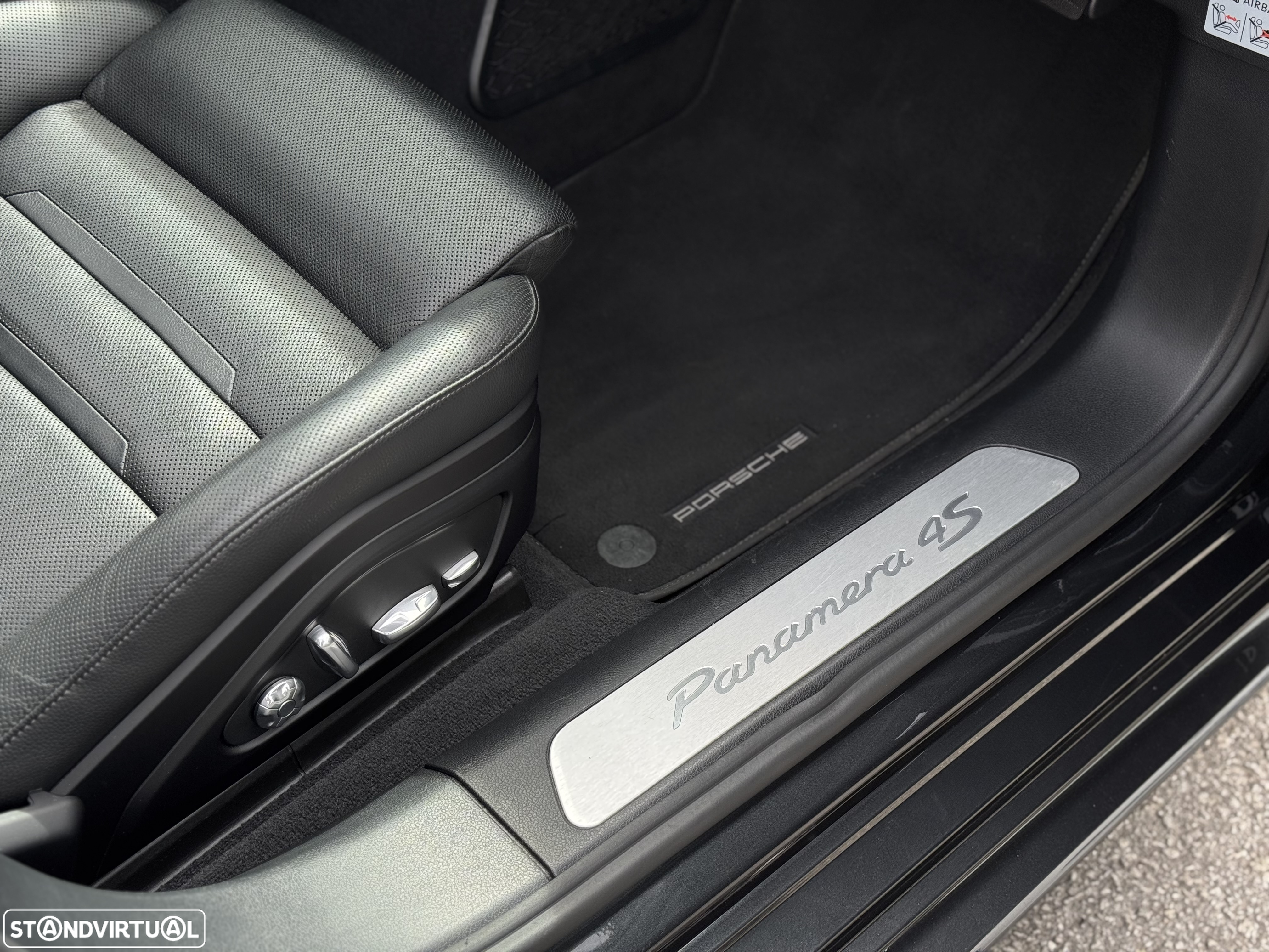 Porsche Panamera 4S Diesel - 28