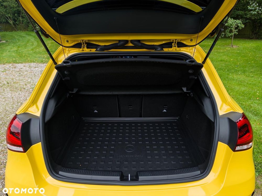 Mercedes-Benz Klasa A 35 AMG 4-Matic 7G-DCT - 14