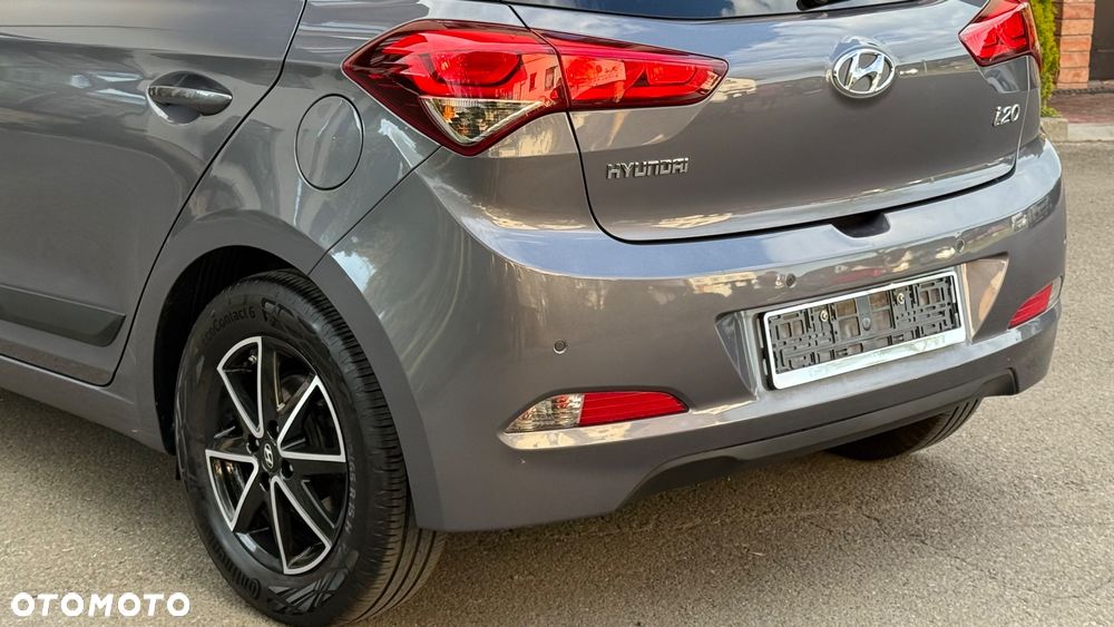 Hyundai i20 - 11
