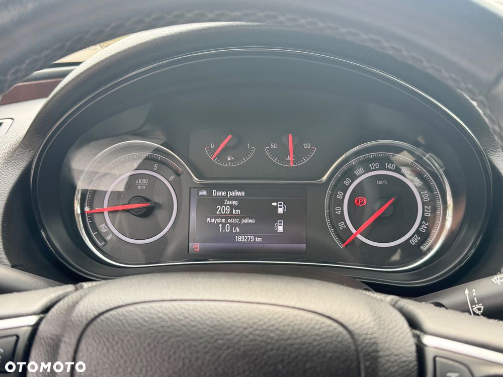 Opel Insignia 2.0 CDTI EcoFLEX S&S - 26