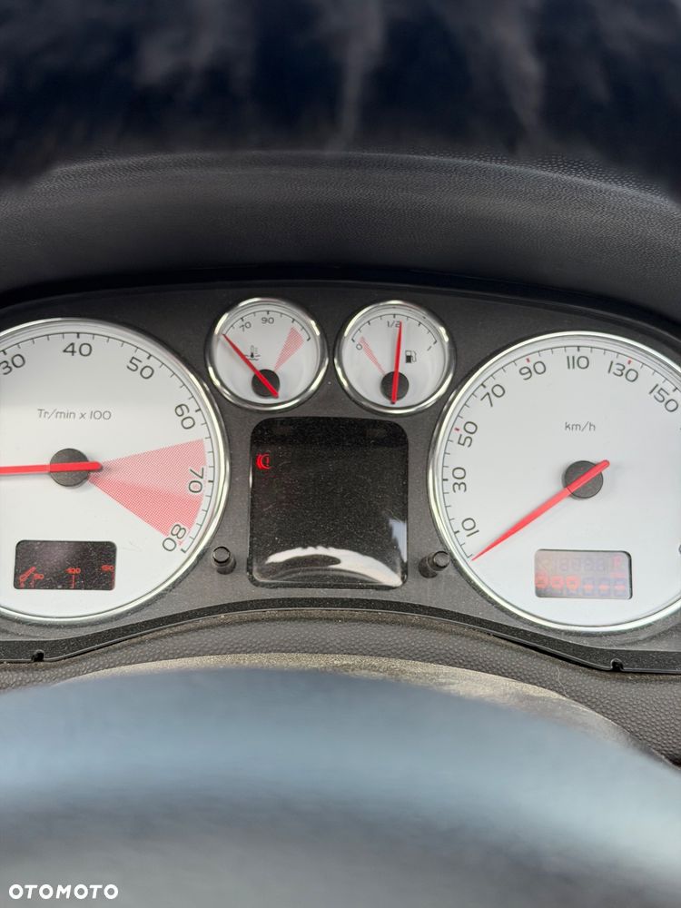 Peugeot 307 CC - 6
