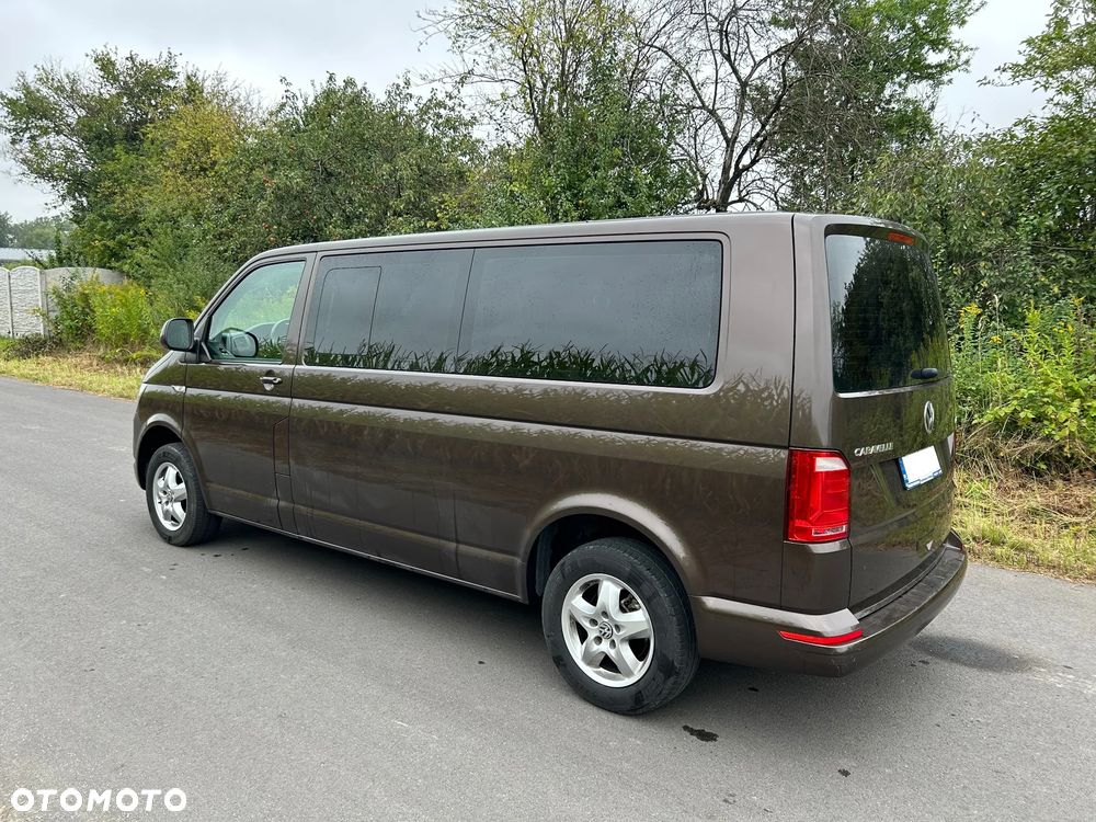 Volkswagen Caravelle - 2