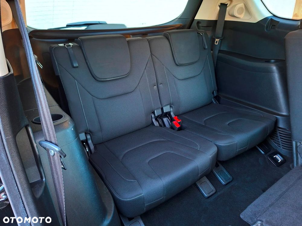 Ford S-Max - 25