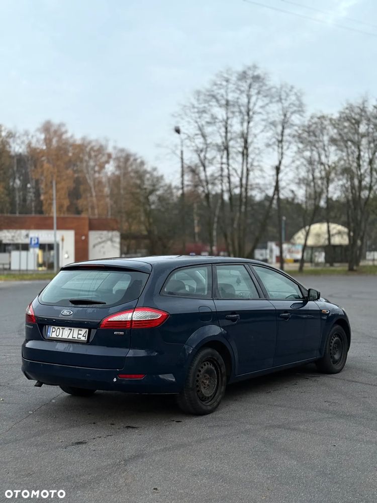 Ford Mondeo 2.0 TDCi Ambiente - 7