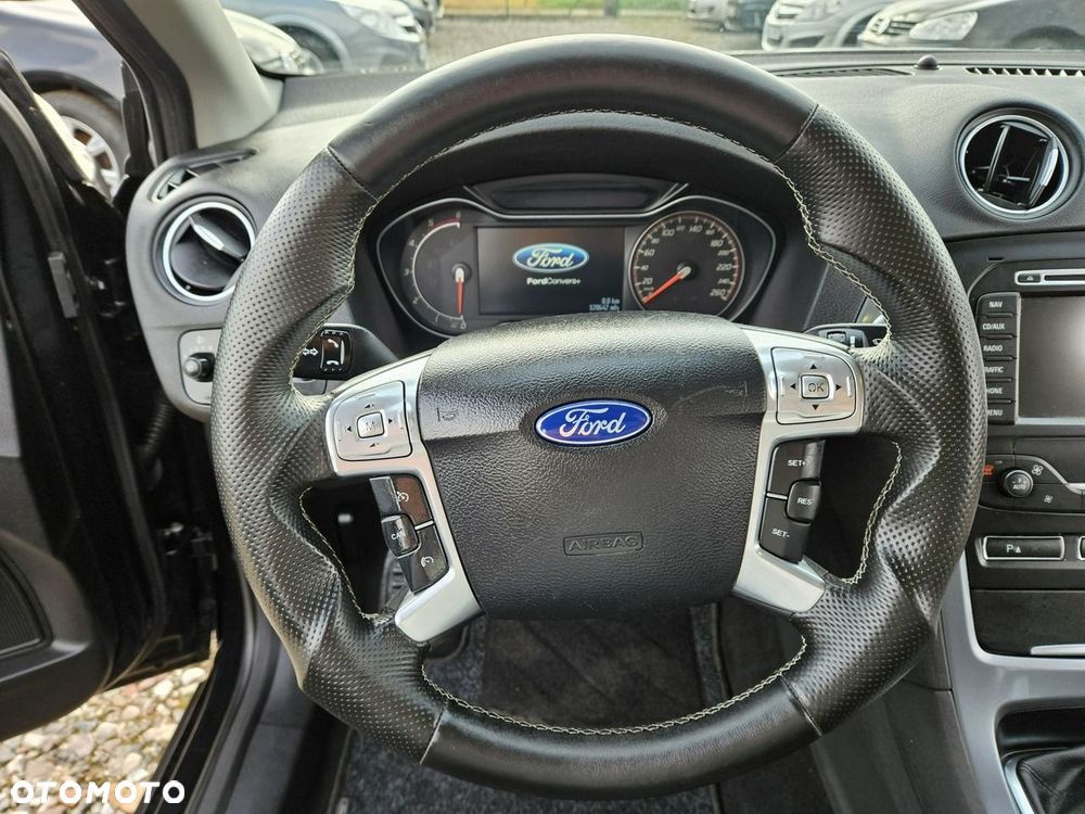Ford Mondeo - 14