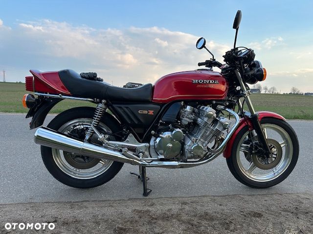 Honda CBX - 7