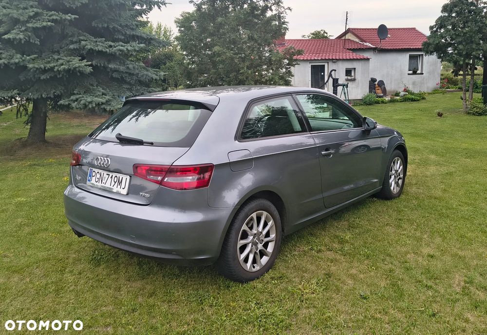 Audi A3 3-drzwiowe 1.4 TFSI Attraction - 3