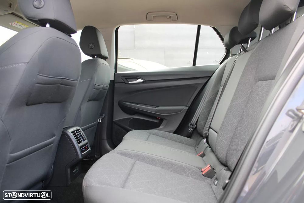 VW Golf 2.0 TDI Life - 16