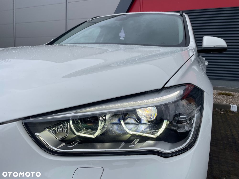 BMW X1 sDrive18i GPF xLine - 10