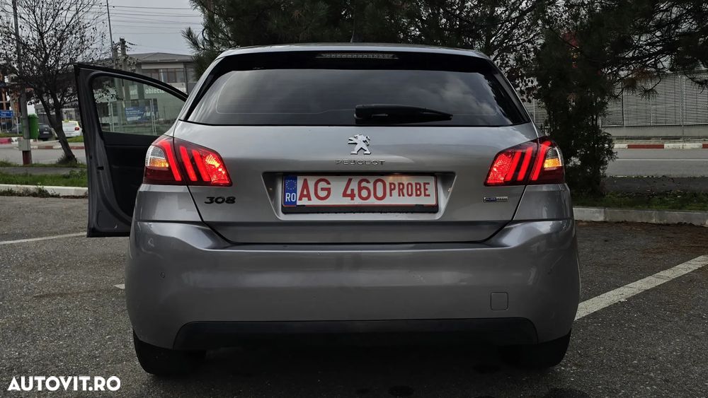 Peugeot 308 SW PureTech 130 EAT6 Stop & Start Allure - 19