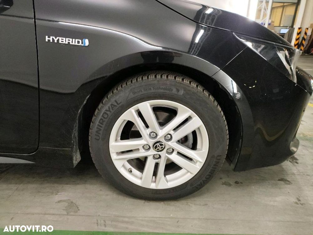 Toyota Corolla - 11